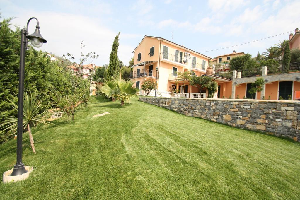 Apartamento Il Tempo Di Zia Palmira - Agriturismo Il Risveglio Imperia Exterior foto